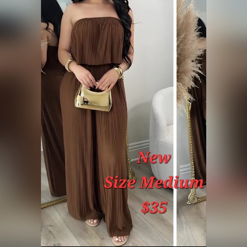 Elegant Brown Pleated Dress
